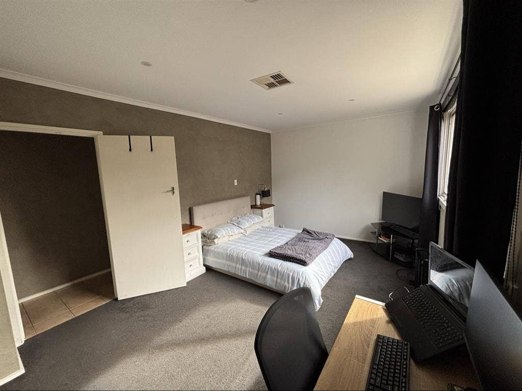 Transfer Rental - Bentleigh East