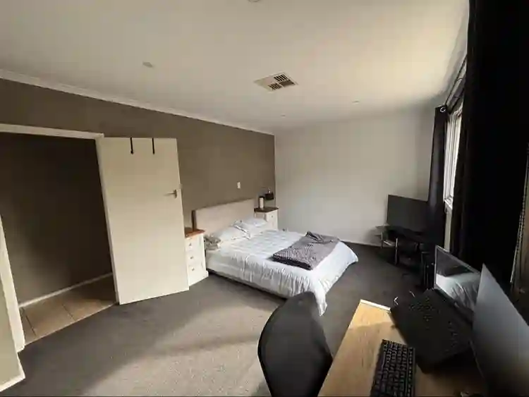 Transfer Rental - Bentleigh East