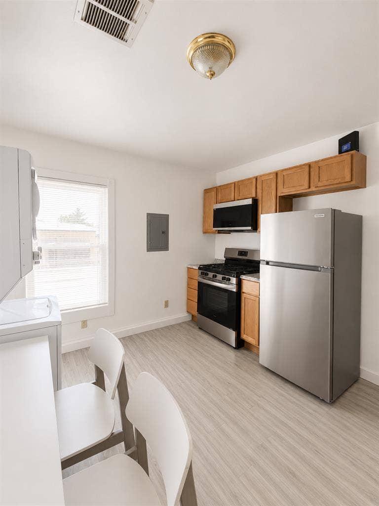 ✨ SPACIOUS PRIVATE ROOM