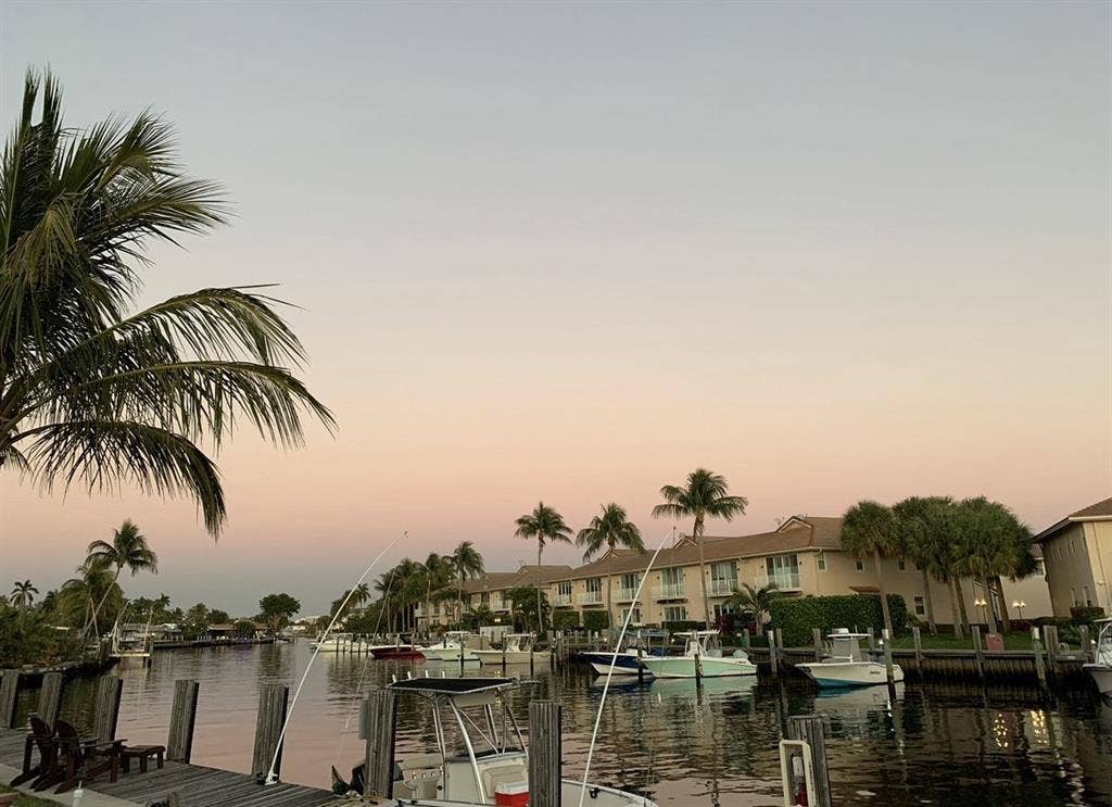 Room For Rent Pompano Beach