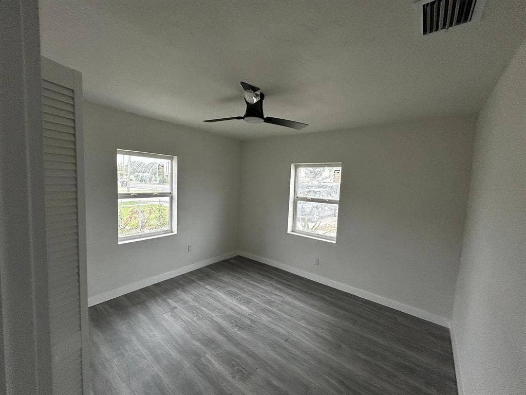 Room Available for Rent