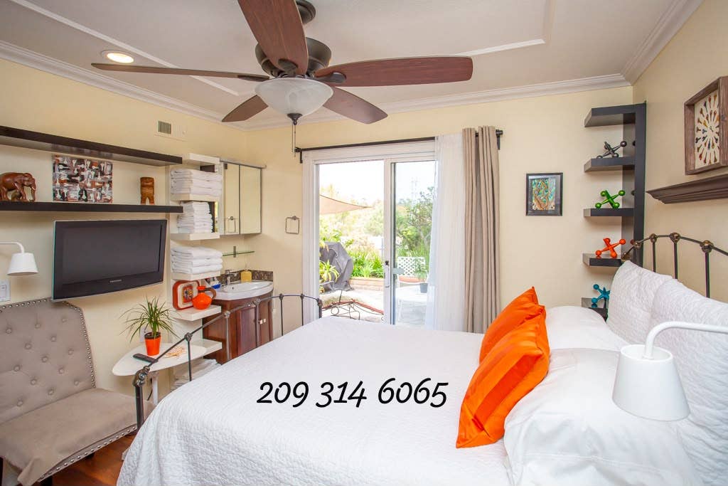 Elegant and turn-key guest suite