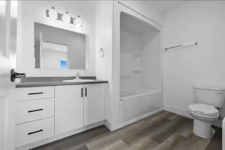2 Bedroom 1 Bath - 1 Month Free