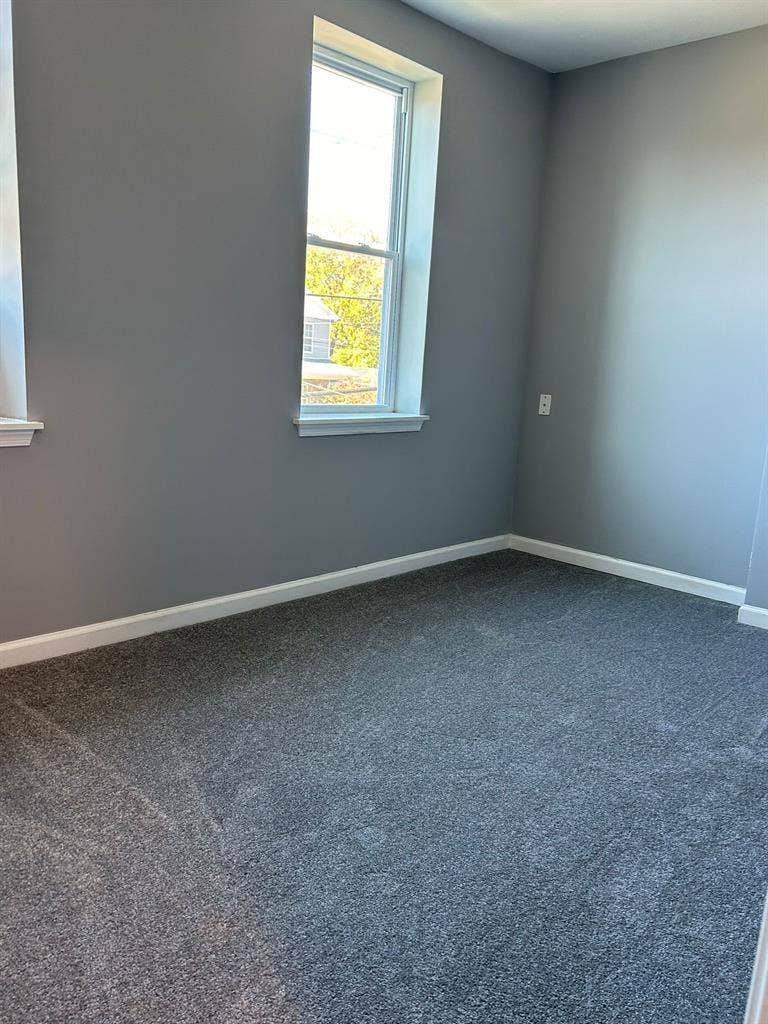 2-bedroom, 1-bathroom apartment