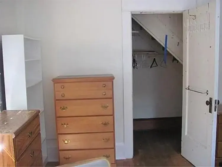Room for $500 a Month!