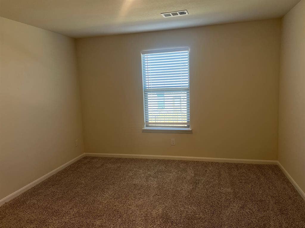5 BR in Ferris