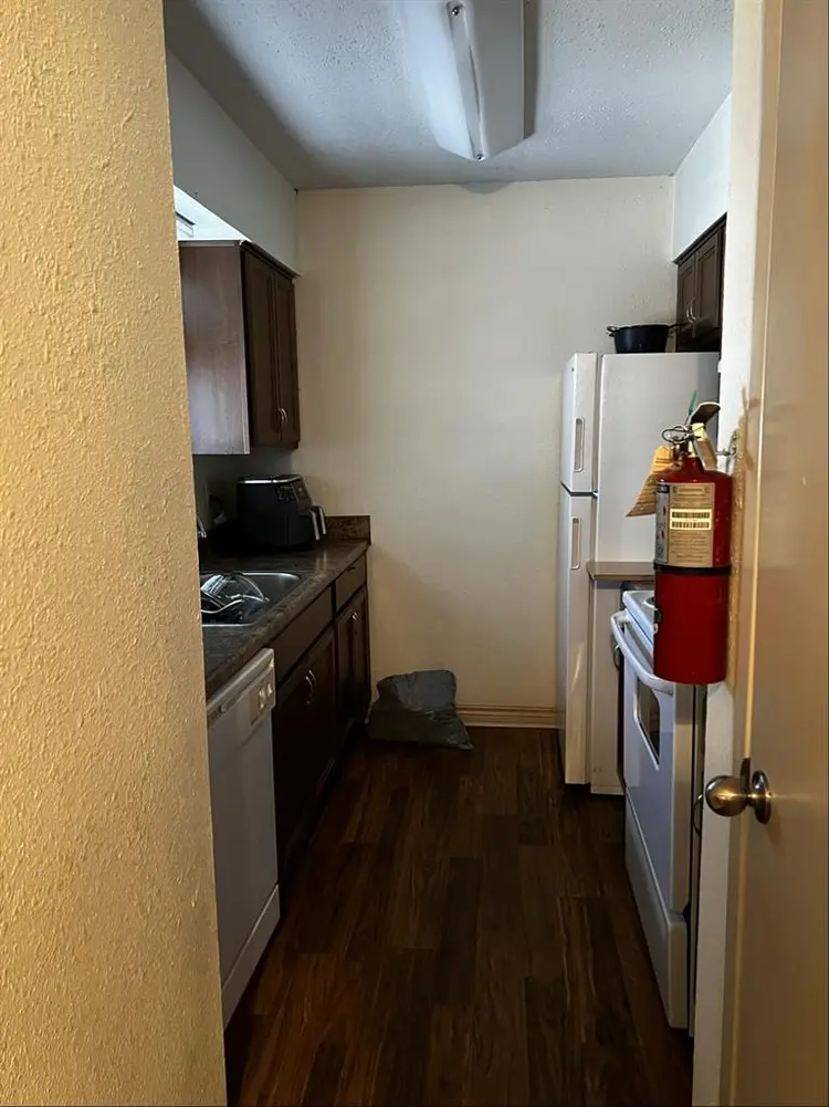 Roommate needed