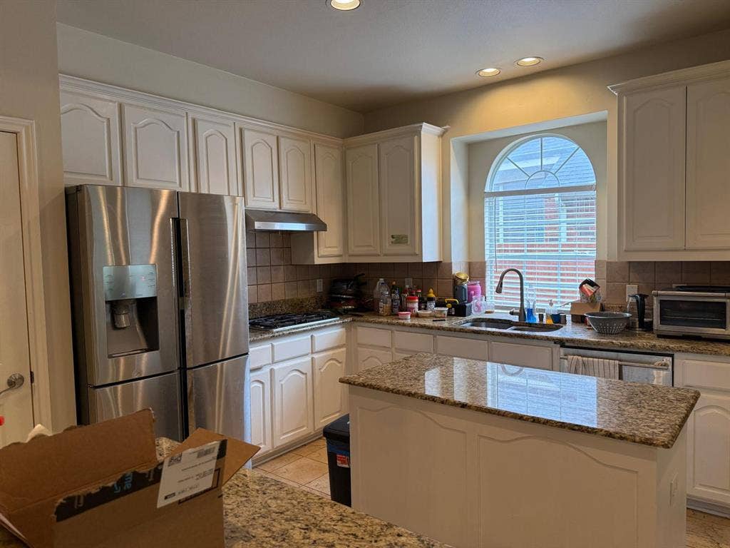 6 BR in Plano