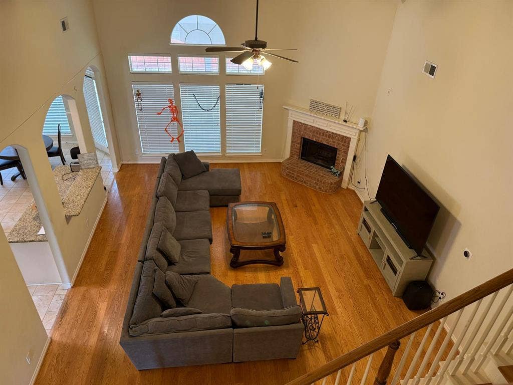 6 BR in Plano