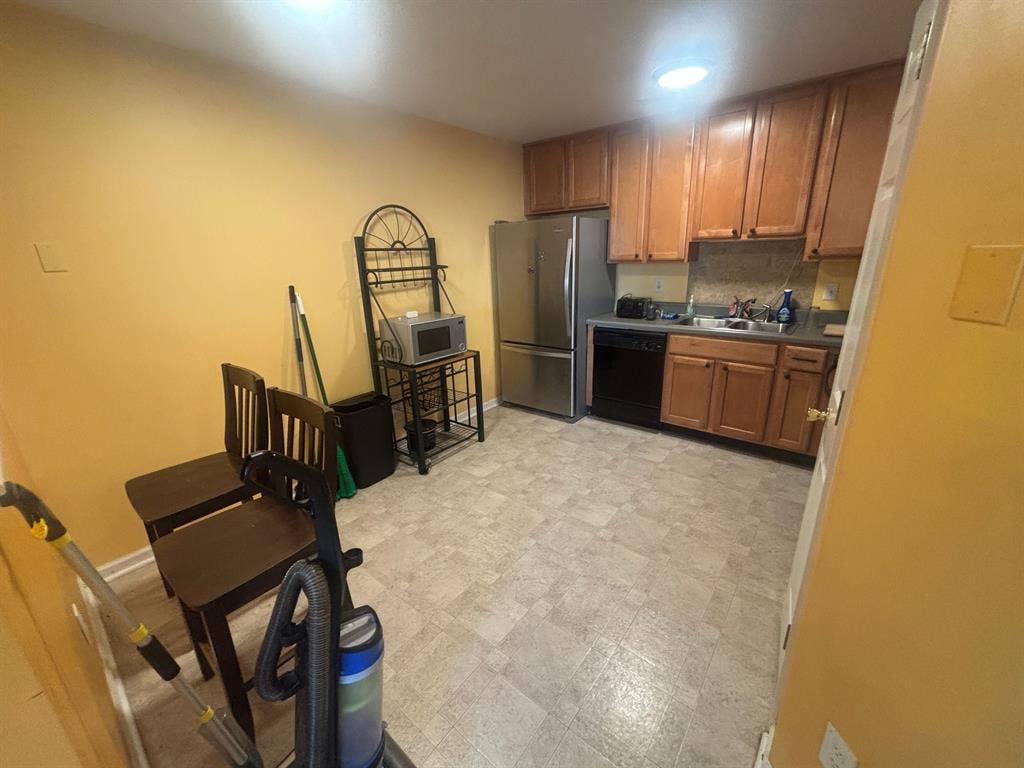 3 BR in Raleigh