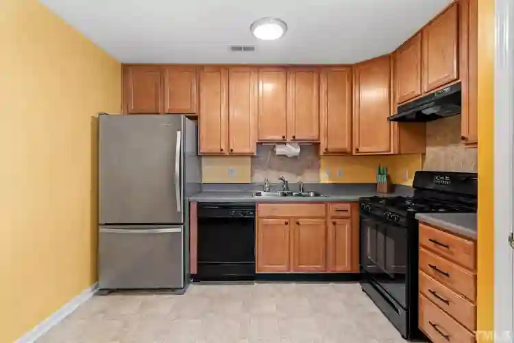 3 BR in Raleigh