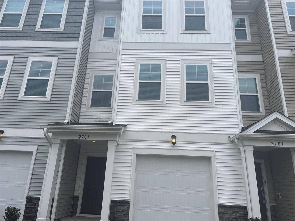 3 BR in Raleigh