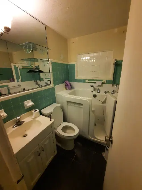 2 Rooms and private bathroom