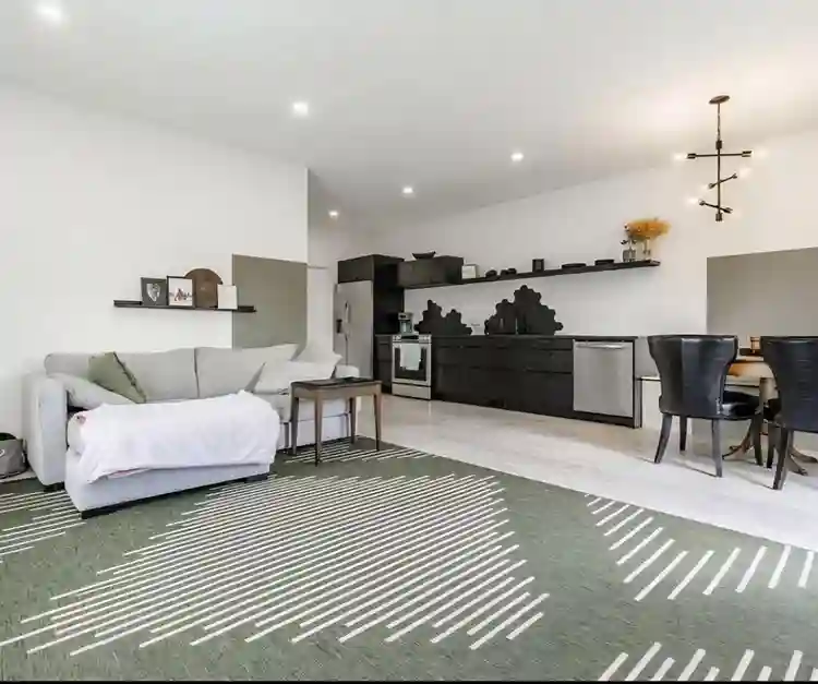 4 Bedroom Home