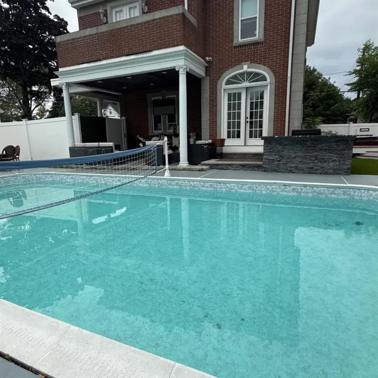 Looking for roommate All inclusive