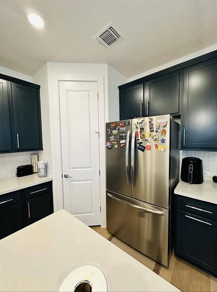 Private furnished room | Aug 31