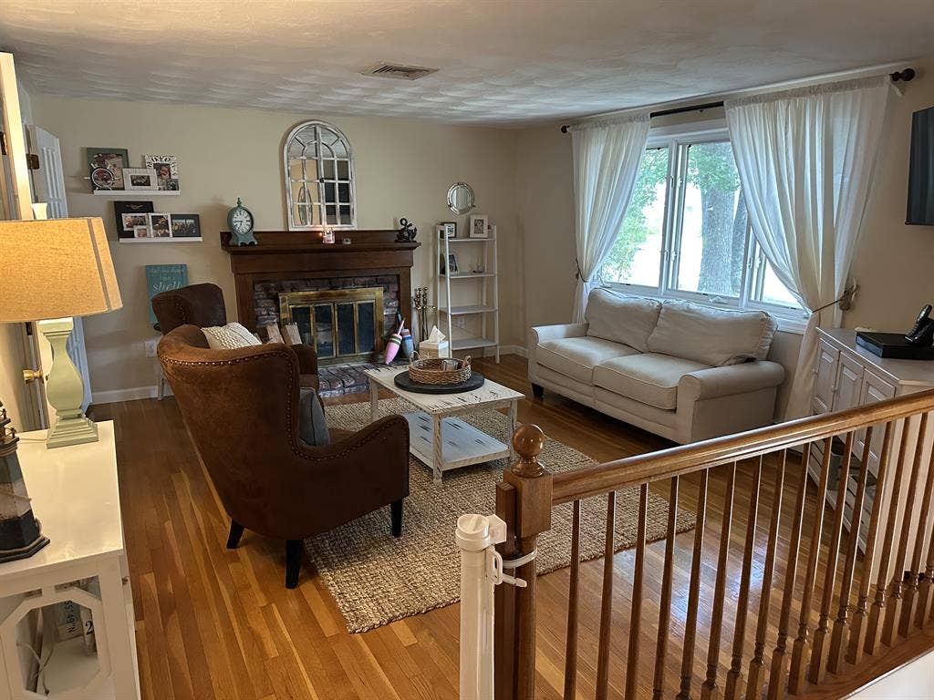 Large bedroom, furnished if needed