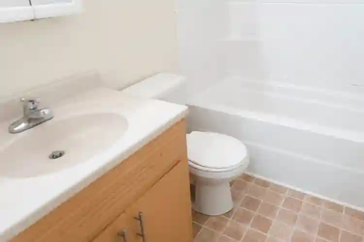 1BEDR00M 1 BATH FOR $975/MONTH!