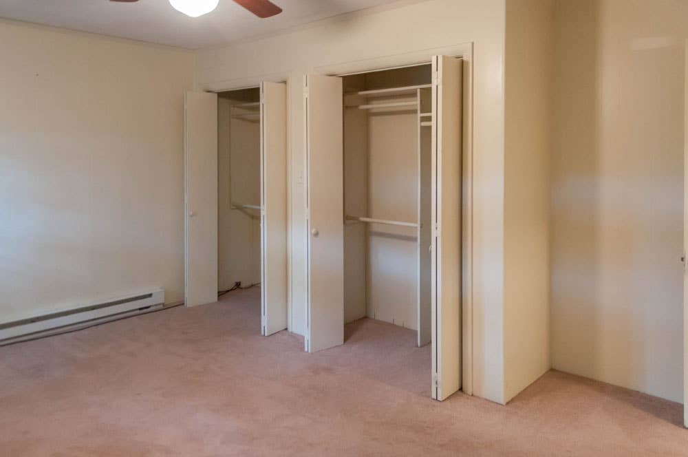 1BEDR00M 1 BATH FOR $975/MONTH!