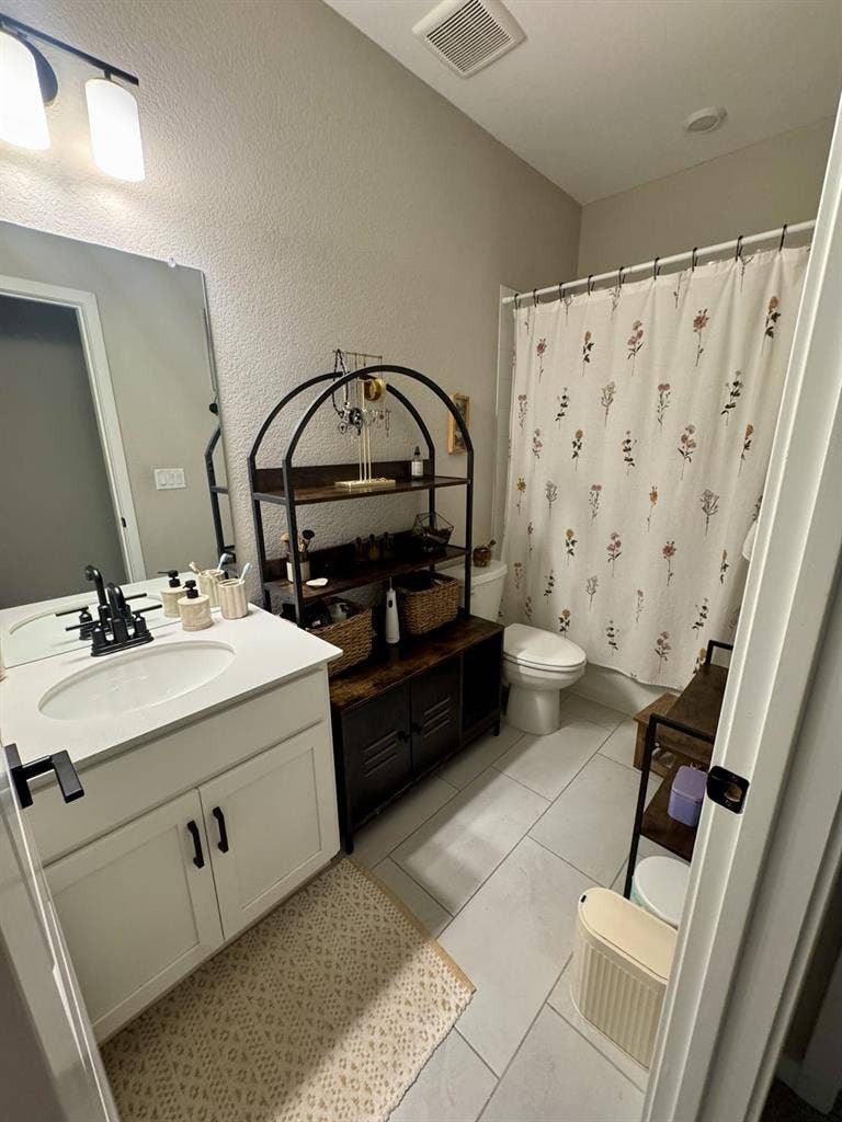 Bedroom with Shared Bathroom