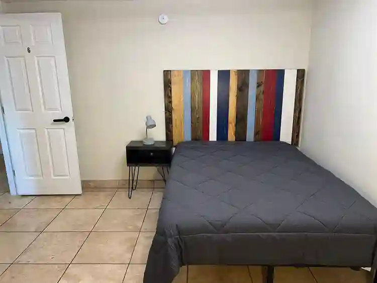 Room for rent in quiet home
