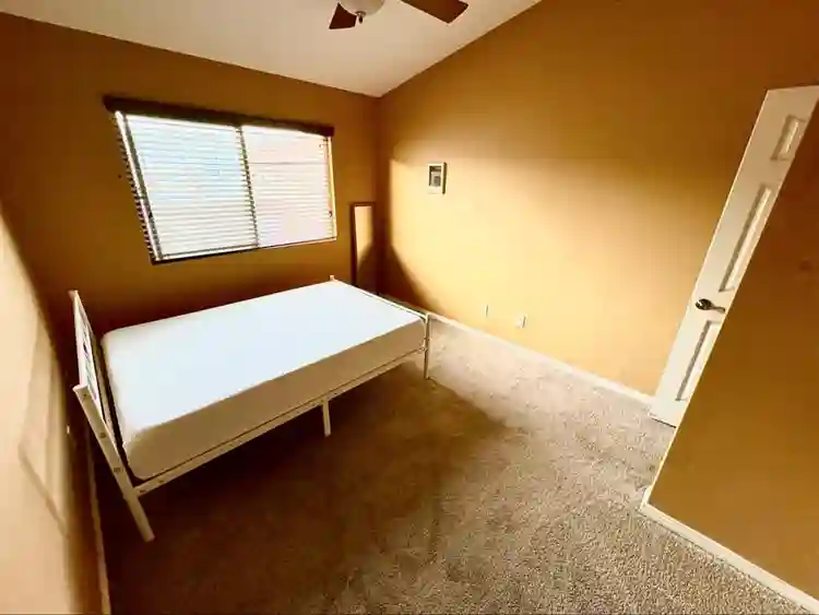 Private Room and Bathroom
