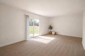 2BR/1BA In-Unit W/D-Hamilton Square