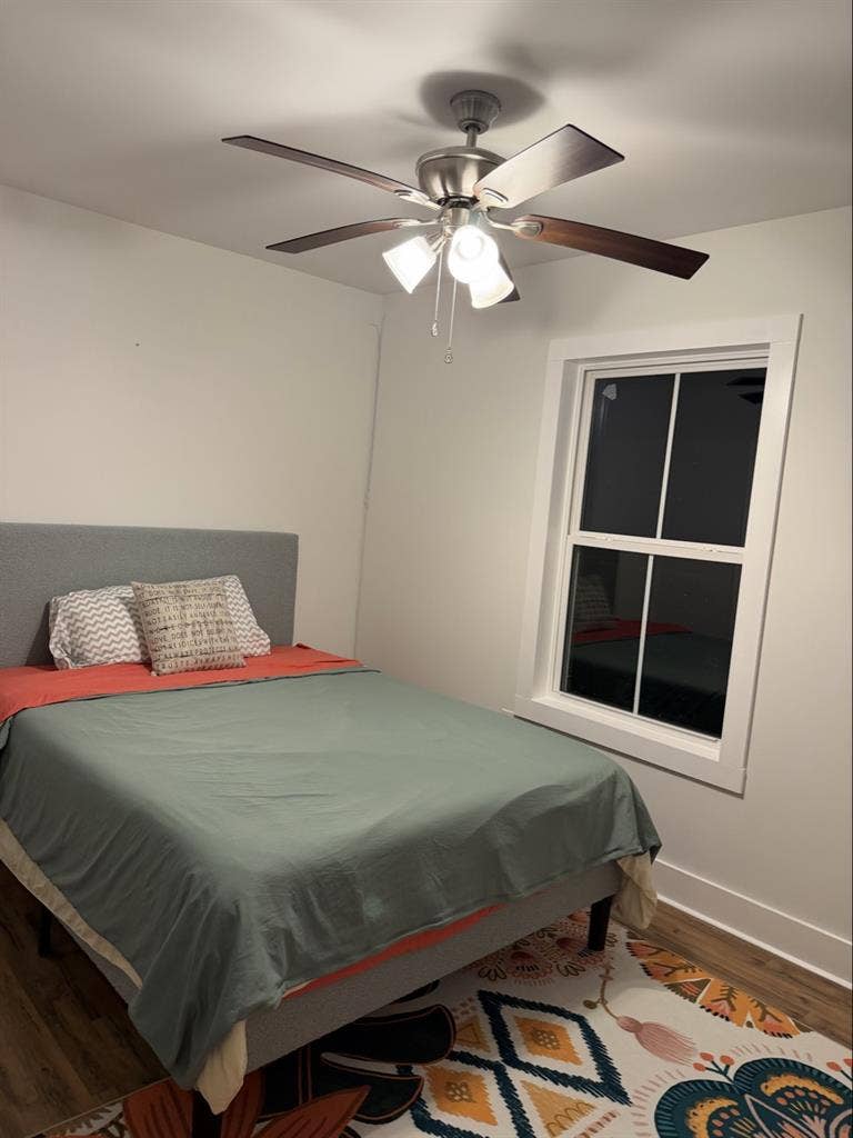 Furnished room for rent