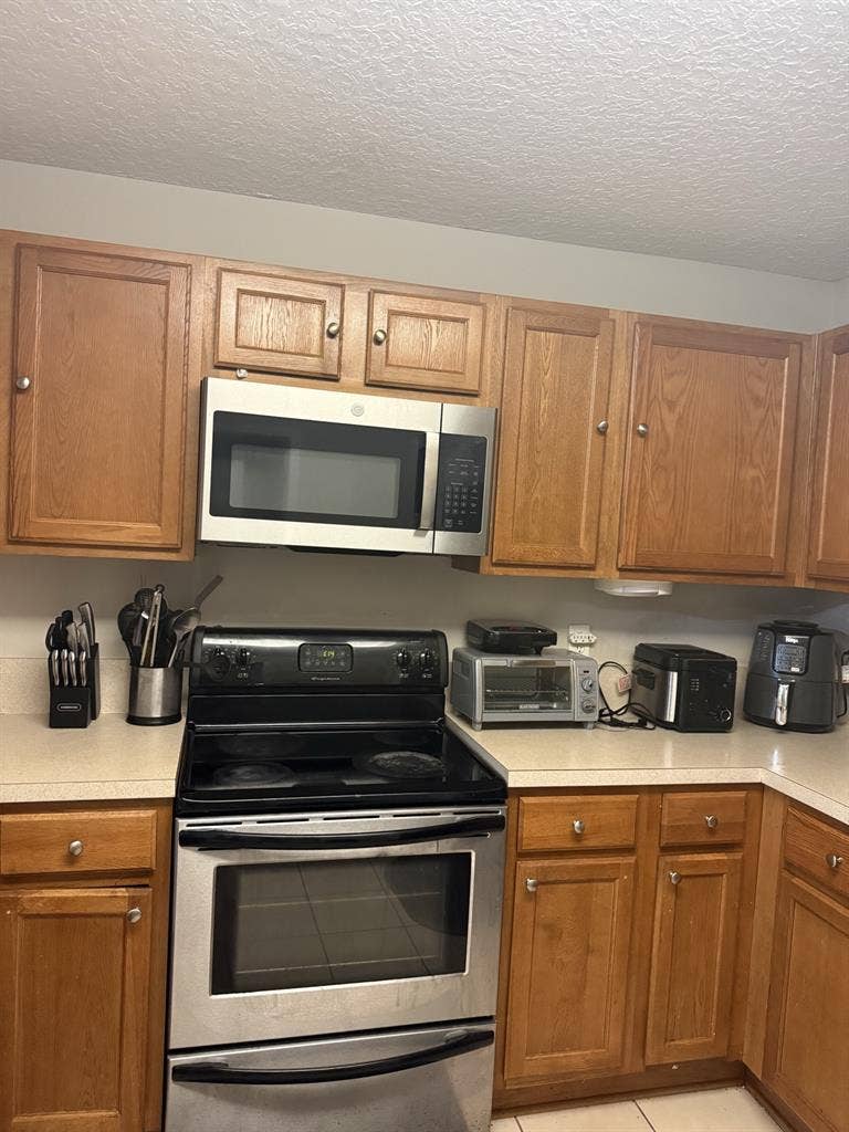 Furnished room for rent