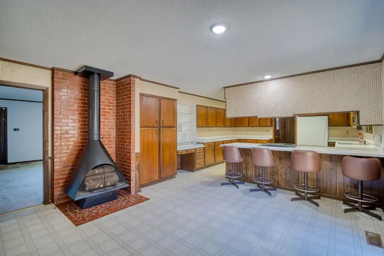 3 bedroom 2.5 bathroom House