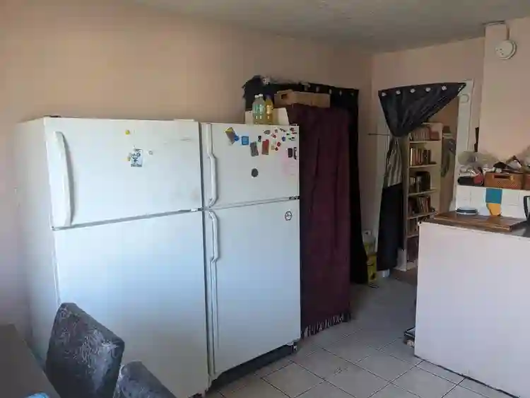Grnd Flr Bdrm for 2 Months SUBLET