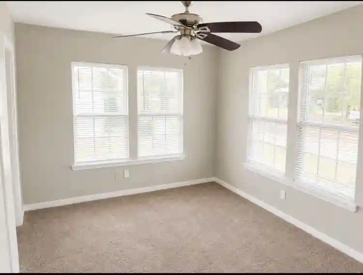 Looking for college tenants!