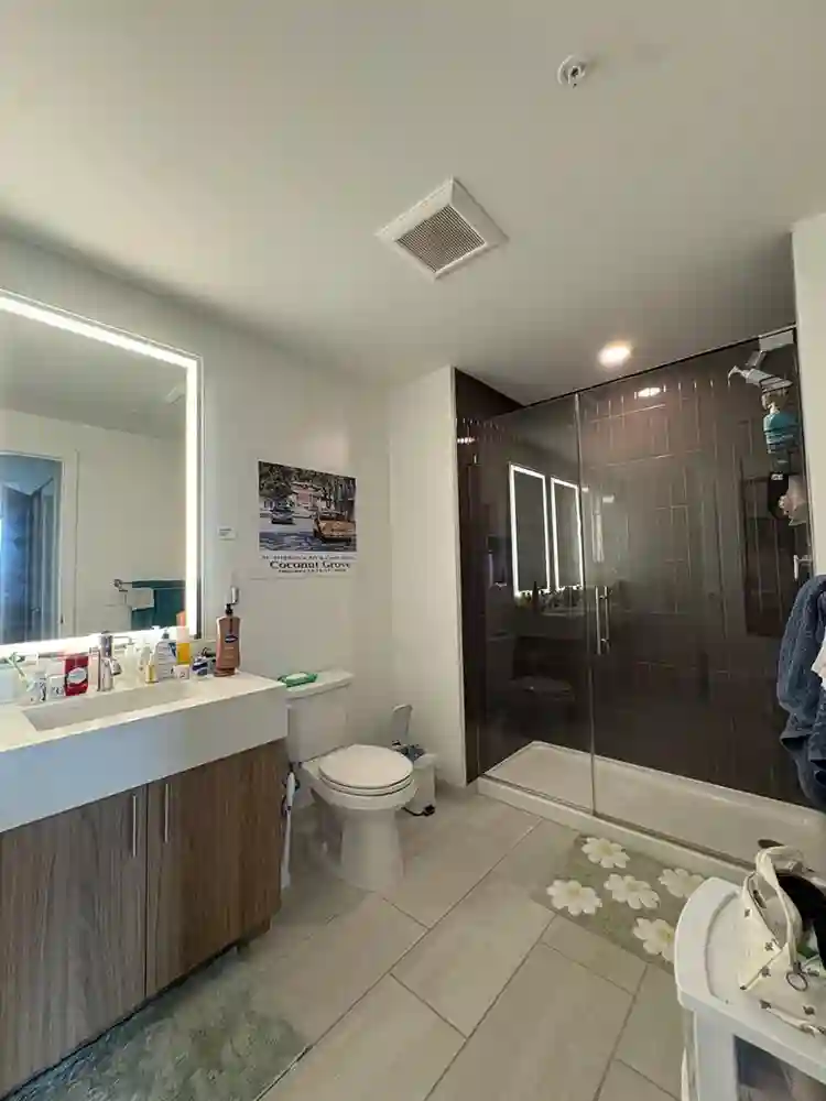 Apartment in Rosslyn VA