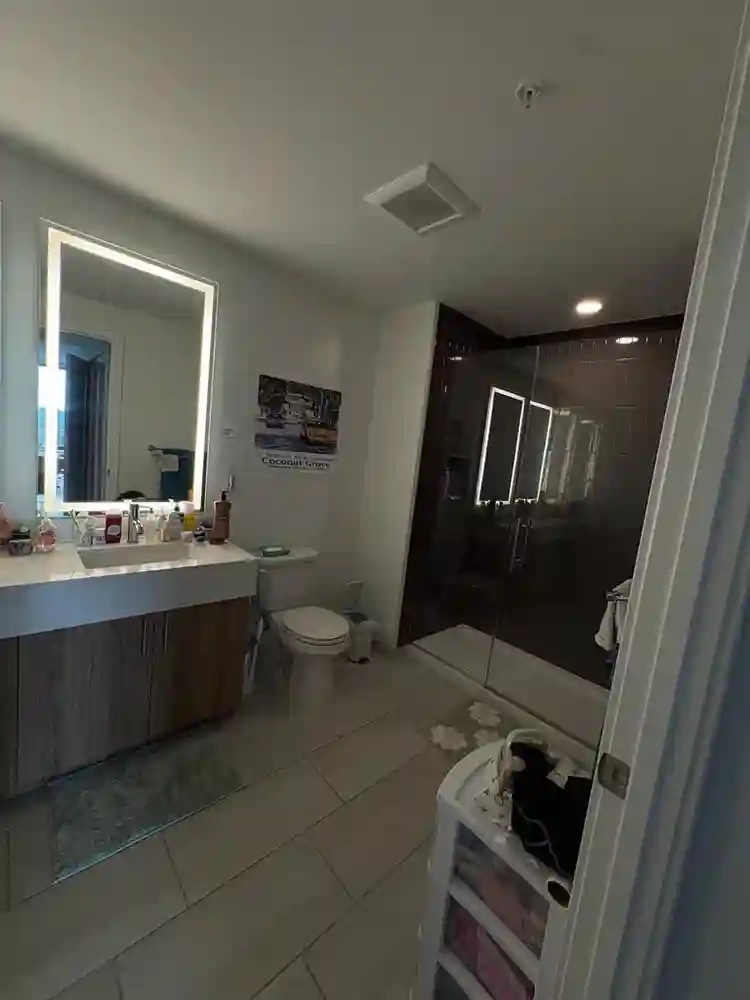 Apartment in Rosslyn VA