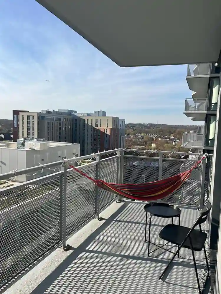 Apartment in Rosslyn VA