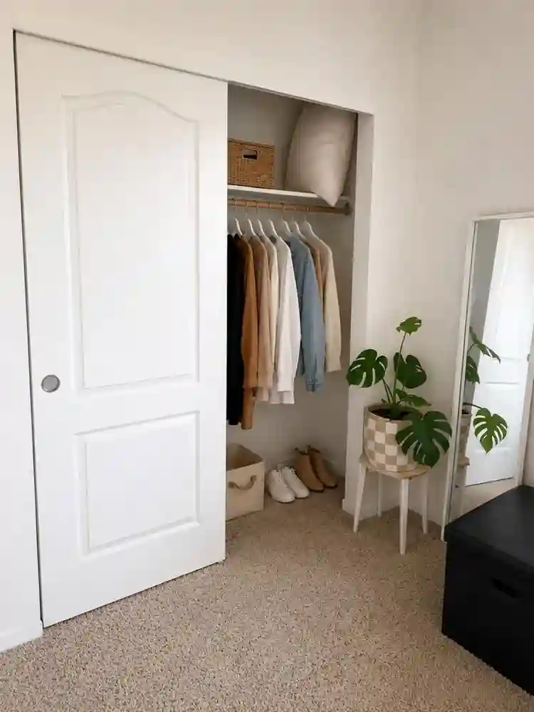 4B2B near Airport, Arden, Downtown