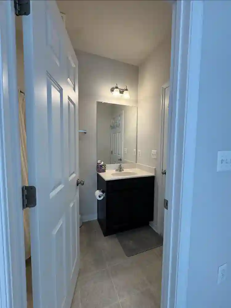 Private room w/ backyard: 1200/mo