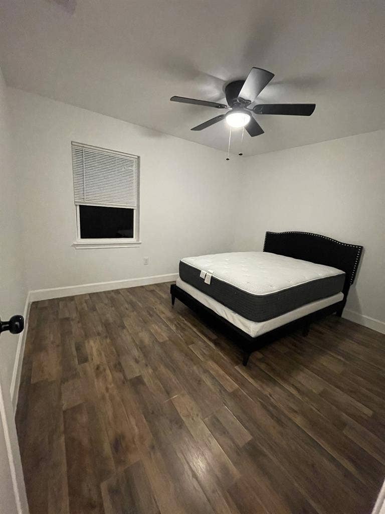Rome for rent Near NRG- Female Only