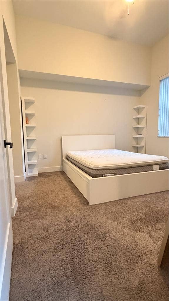 1 room 1 bathroom for rent