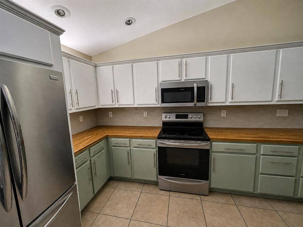 Private Room for Rent – $700/mo