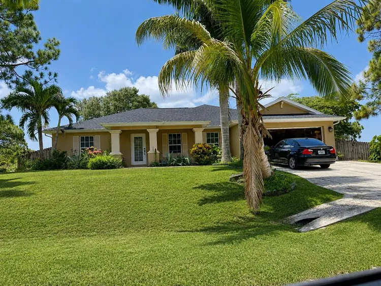 Private Room for Rent – $700/mo