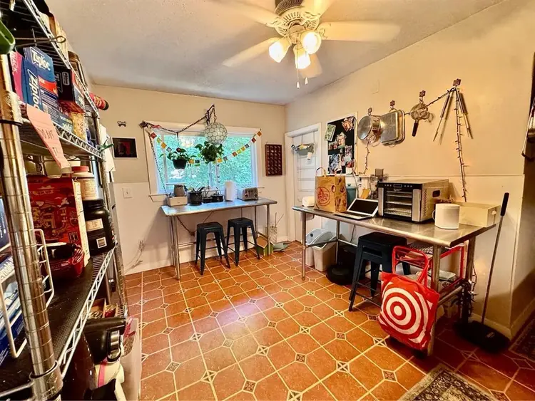 Nice & big rooms near T & Tufts 9/1