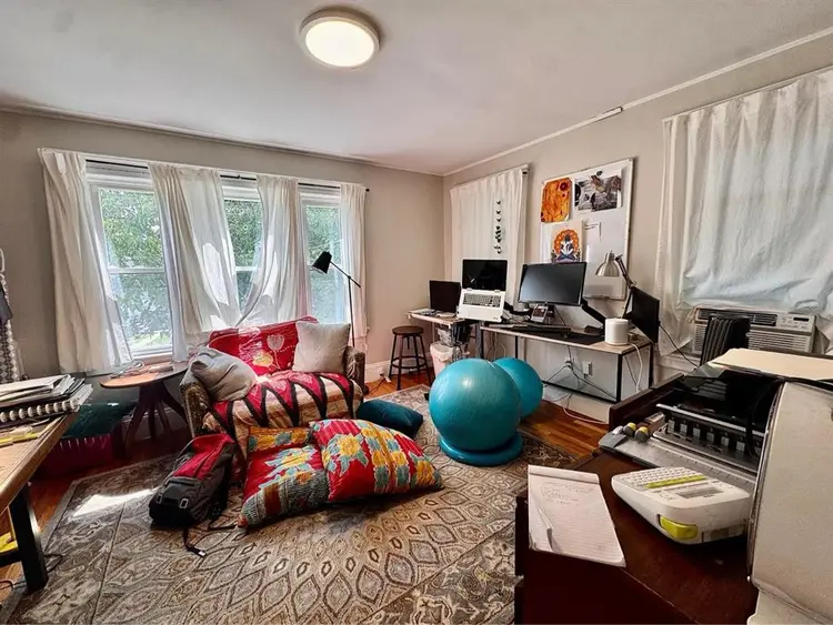 Nice & big rooms near T & Tufts 9/1