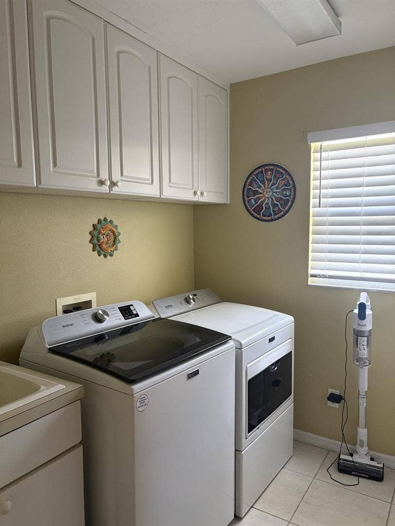 Room for rent in a peaceful home.