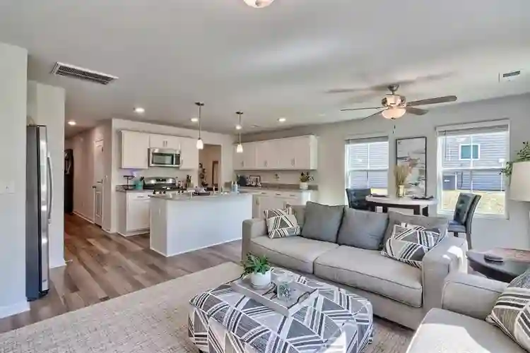 Roommate Wanted (20s/30s Male)