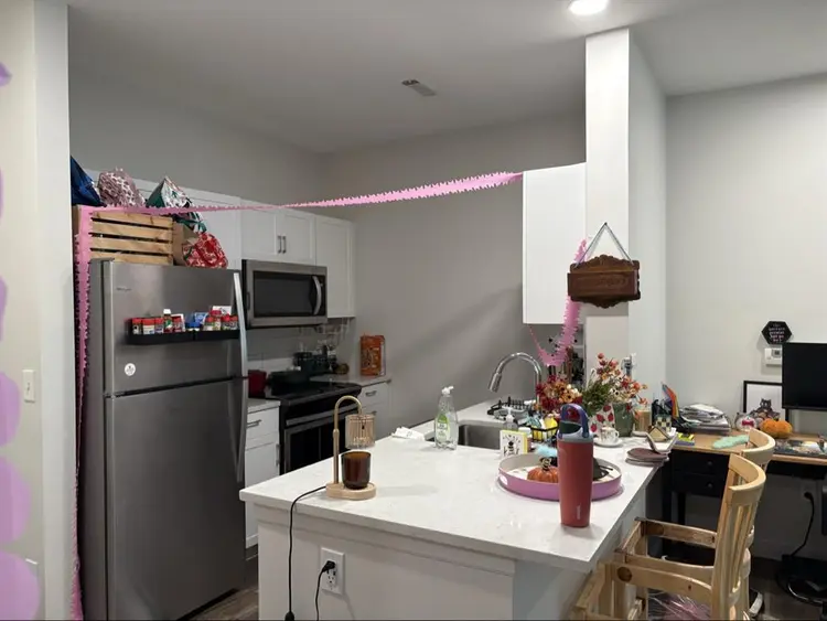 SEP 1 Subletter Malden 1bed apt