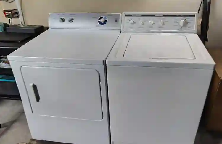 Furnished Room Utilities INCLUDED