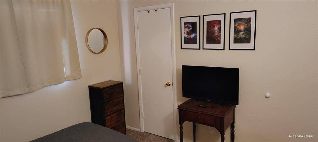 Furnished Room Utilities INCLUDED
