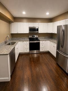 Furnished Suite | 3 Min to I-495 