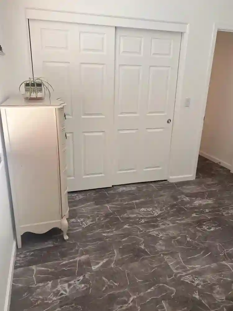 Southeast Merced Room 4 rent Female